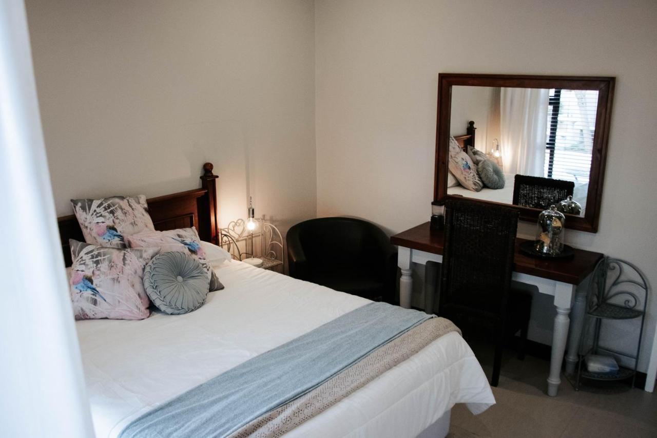Mi Vida Guesthouse クラークスドープ エクステリア 写真