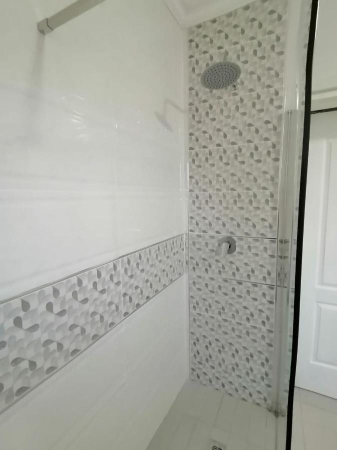 Mi Vida Guesthouse クラークスドープ エクステリア 写真