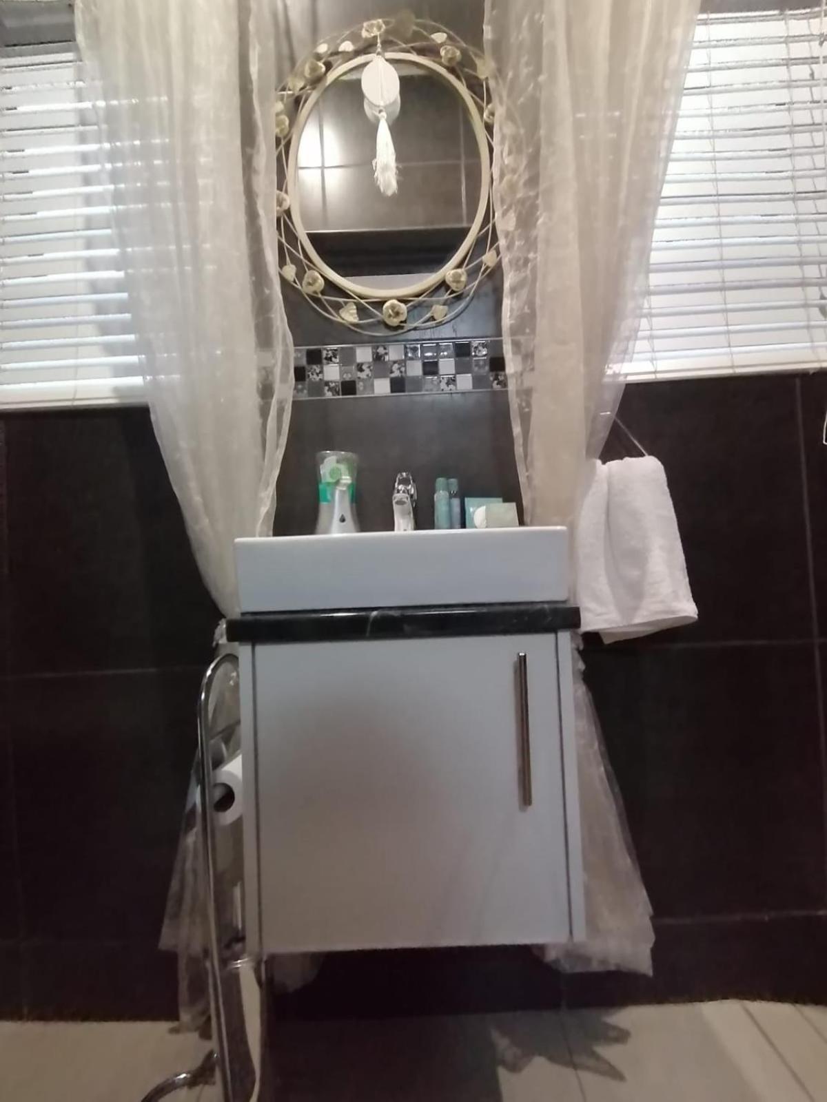 Mi Vida Guesthouse クラークスドープ エクステリア 写真